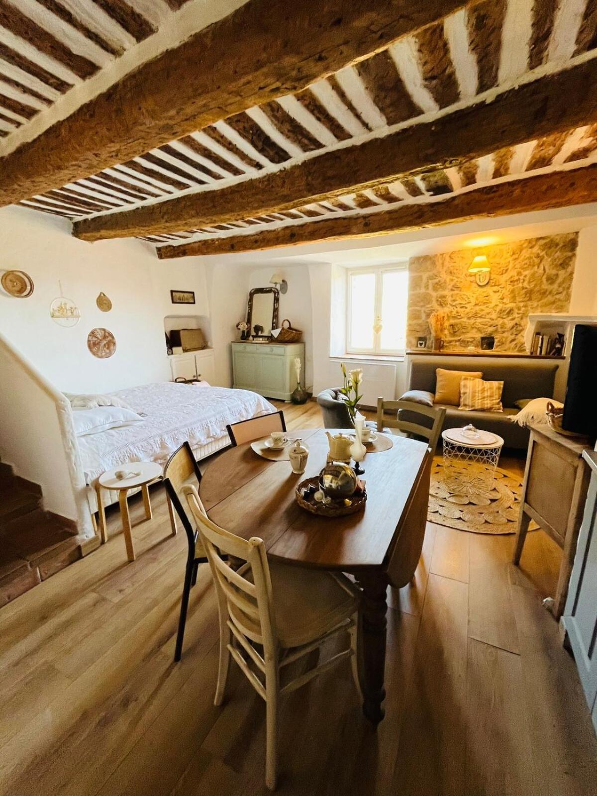 Cosy Dans Le Centre Historique De * Vence