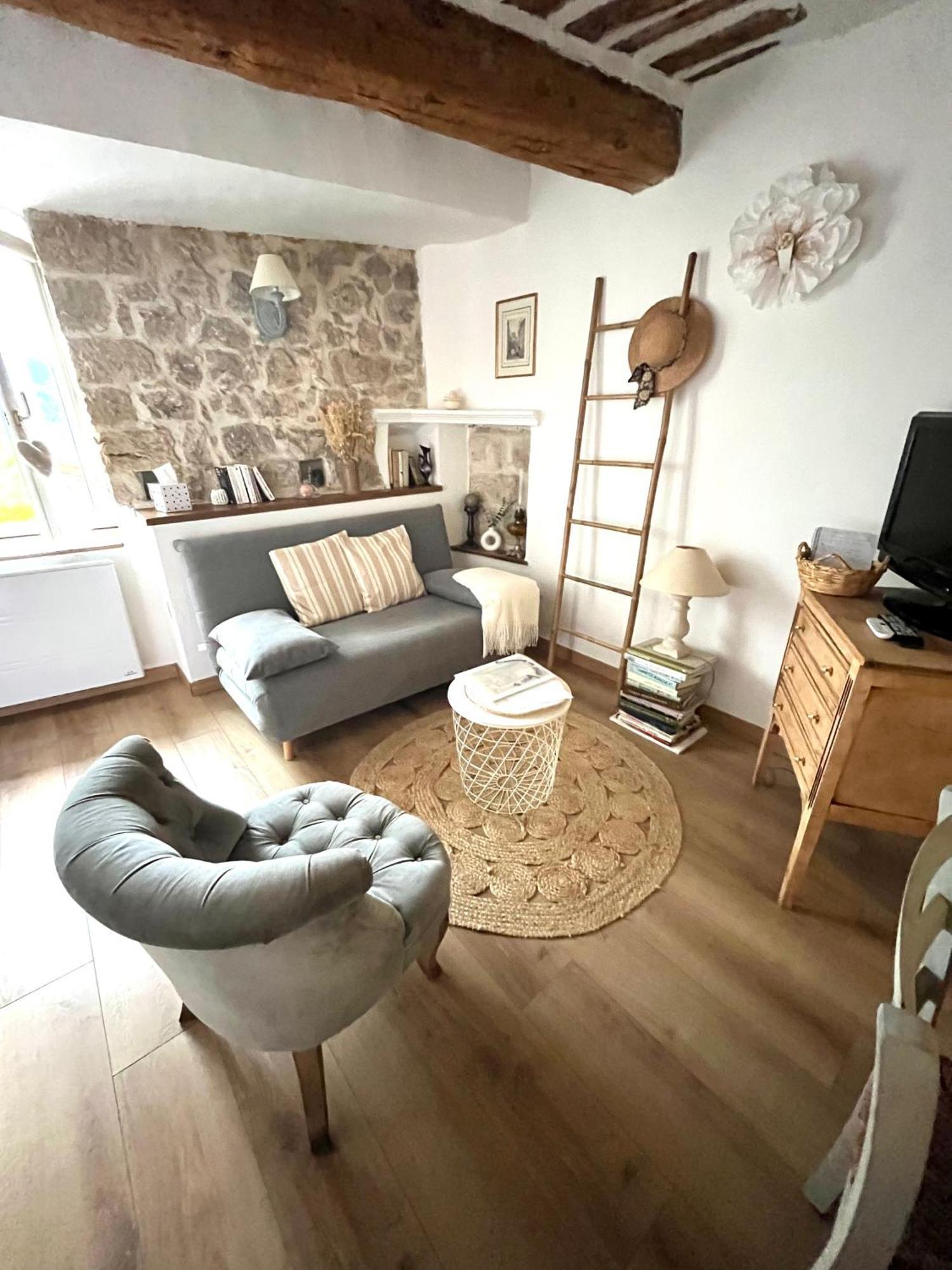Apartment Cosy Dans Le Centre Historique De